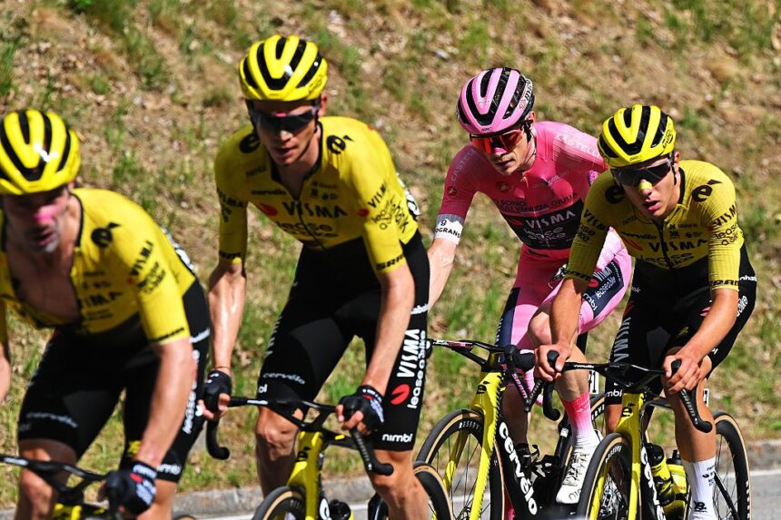 ‘When it goes uphill, Jonas is pretty unstoppable’ Visma-Lease a Bike celebrate Vingegaard’s latest Giro d’Italia stage dominance