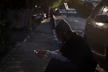 Internet Starts to Return in Iran After 3-Month Blackout