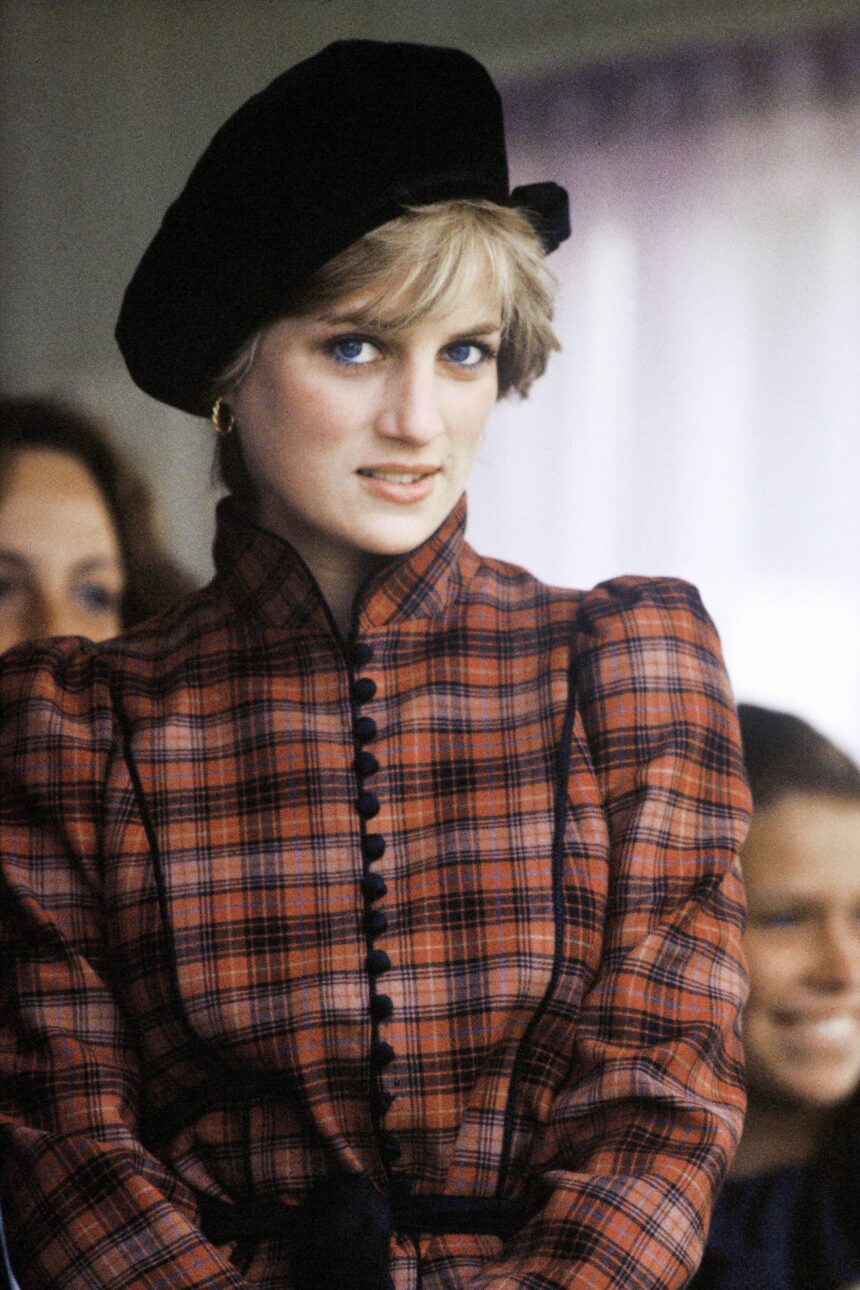 Newly Unearthed Letter From Princess Diana Reveals Dislike of London and  ‘Blissful Honeymoon’ With Charles