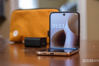 Motorola’s pricey phones might be hijacking Amazon app to steal affiliate revenue
